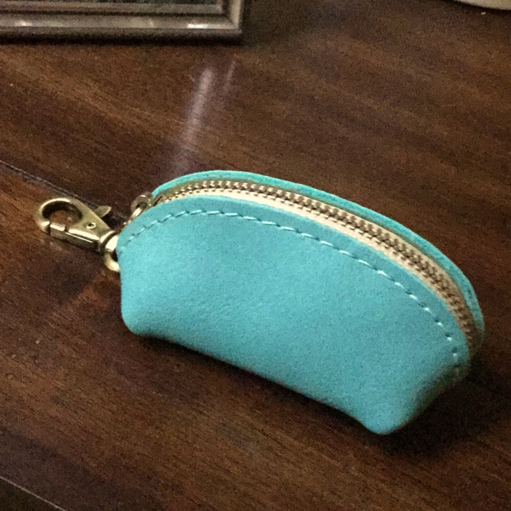 Portland leather key holder accessorie cowgirl boho festival rodeo travel vacay